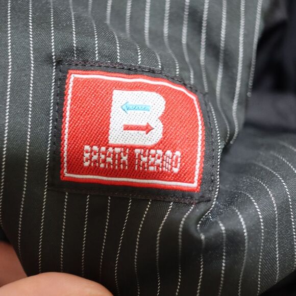 Sanyo Vintage Black Belted Trench Coat Hidden Buttons Vented Size 38R - Picture 16 of 16